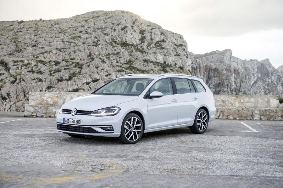  Volkswagen Golf TDI Variant 2017 года  (WW) (фото 23 из 31)